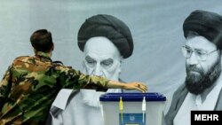 ირანის საპრეზიდენტო არჩევნები. საარჩევნო უბანში. 28 ივნისი, 2024 წელი
