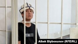 Аскат Жетиген Бишкектин Свердлов райондук сотунда. 25-июнь, 2024-жыл.