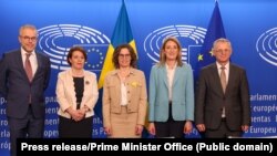 Ceremonija potpisivanja pravnog akta Evropske unije za liberalizaciju viza za Kosovo, Strazbur, 19. april 2023.