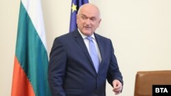 Служебният премиер Димитър Главчев в заседателната зала на Министерския съвет, 29 май 2024 г.