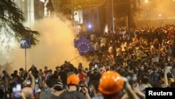 Nemiri u Tbilisiju, Parlament Gruzije usvojio zakon o 'stranim agentima'