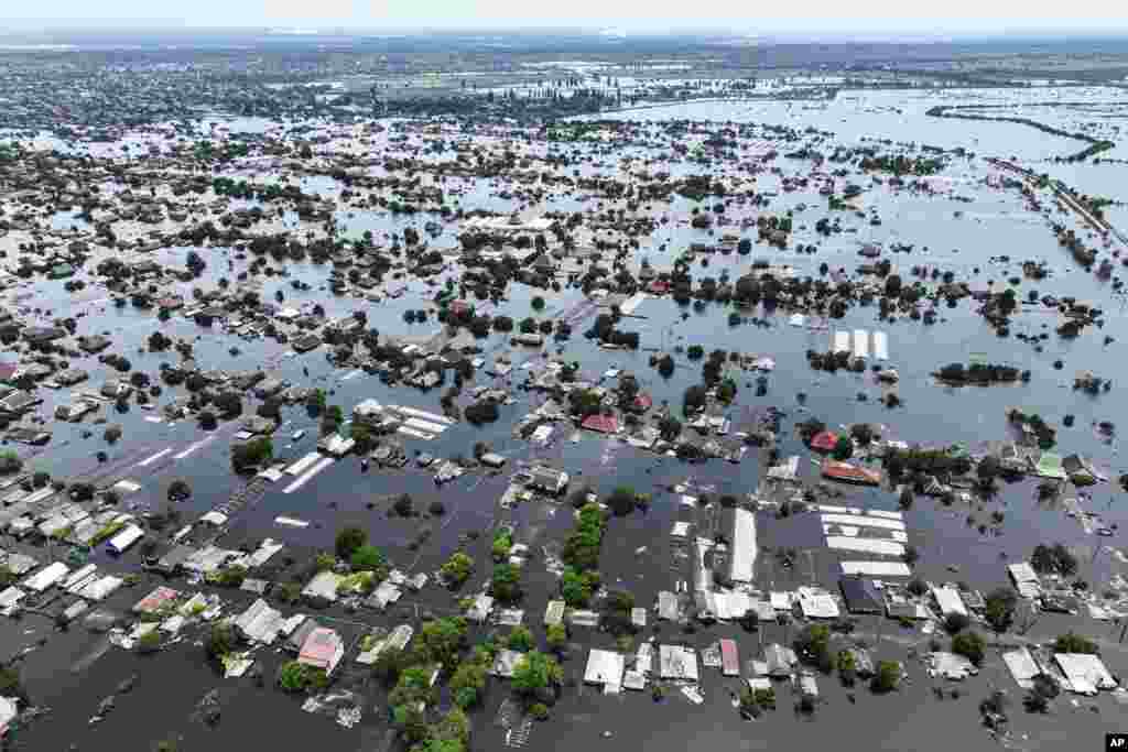 Город Олешки на левом берегу Херсонской области, затопленный в результате уничтожения Каховской ГЭС, 10 июня 2023 года.