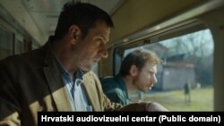 Scena iz filma "Čovjek koji nije mogao šutjeti"