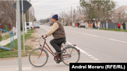 Главная улица села Конгаз, которое находится в 25 километрах от Комрата — административного центра гагаузской автономии.