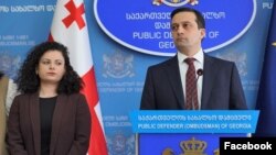 სახალხო დამცველი ლევან იოსელიანი და მისი ახალი მოადგილე, ნათია ჯულაყიძე