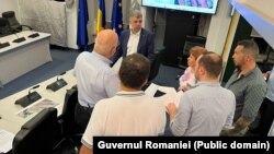 Premierul Marcel Ciolacu, în centrul de comandă al Ministerului de Interne, după tragedia de la Crevedia