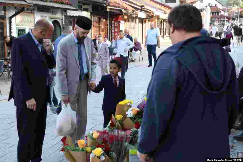 Detalj sa ulica starog dijela Sarajeva na Kurban-bajram.&nbsp;