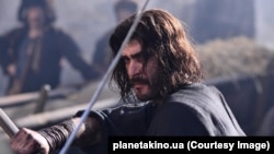 Сергій Стрельников у ролі Олекси Довбуша у фільмі Олеся Саніна «Довбуш»