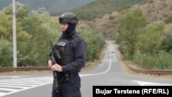 Kosovski policajac u opštini Zvečan, 25. septembar 2023.