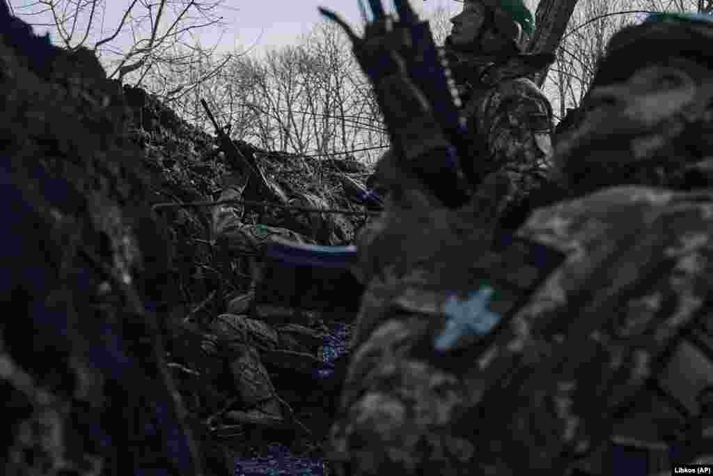 Forțele Moscovei continuă să bombardeze fără încetare orașul, chiar dacă acesta este, în mare măsură, distrus