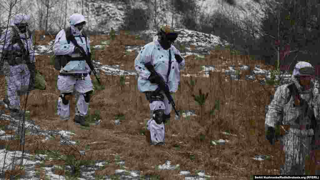 Відпрацювання бойового злагодження на одному з полігонів Рівненщини