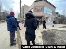 «Банки зачинилися, банкомати порожні. Перші місяці було таке виживання». Покровськ, Донецька область, 2022