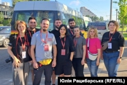 Команда евакуаційників