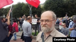 Skobov na uličnim protestima u Sankt Peterburgu