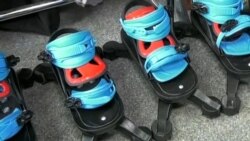 Inxhinierët ukrainas bëjnë çizme kundër minave me printerë 3D