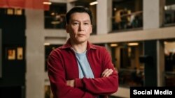 Эмил Атагелдиев.