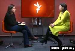 Oana Cambera a povestit cum a fost jignită de unii dintre colegii ei parlamentari la dezbaterile privind modificarea legii sănătății prin care avortul să fie decontat de la bugetul de stat.