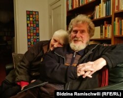 პროფ. ვინფრიდ ბოედერი მეუღლესთან, დორისთან ერთად.