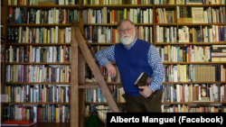 Alberto Manguel