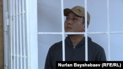 Аскат Жетиген Бишкектин Свердлов райондук сотундагы отурумда. 23-май, 2024-жыл.