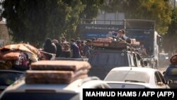 Palestinci su 13. oktobra počeli masovno da napuštaju sjevernu Gazu nakon što je izraelska vojska pozvala više od milion ljudi da se evakuiraju ka južnom dijelu opkoljene teritorije