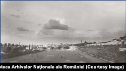 1930 Meci de fotbal pe stadionul Oficiului Național de Educație Fizică (ONEF), inaugurat, în prezența regelui Carol al II-lea. Ridicată cu patru ani înainte, arena putea găzdui până la 30.000 de spectatori