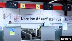 Біженка прибула на центральний вокзал Берліна наприкінці травня минулого року