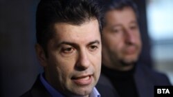 Кирил Петков