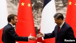 Emmanuel Macron dhe Xi Jinping në Pekin, prill 2023.