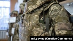 Санкція статей передбачає покарання у вигляді позбавлення волі на строк до 15 років