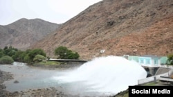 Чакан ГЭСтердин бири курулуп жаткан Орто-Токой суу сактагычы. Кыргызстан