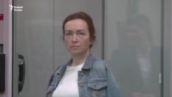 Az orosz bíróság ismét meghosszabbította a Szabad Európa újságírójának fogva tartását