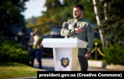 Президент України Володимир Зеленський під час урочистостей у День Державного прапора України. Київ, 23 серпня 2023 року