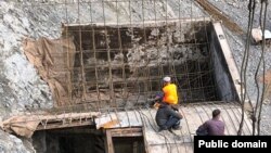 “Камбар-Ата-1” гидроэлектр станциясын (ГЭС) куруу иштерине болгон даярдык.