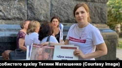 Suprug Tetjane Matjušenko, Valerij, od 2017. je u zatvoru koji drže proruski separatisti na istoku Ukrajine.