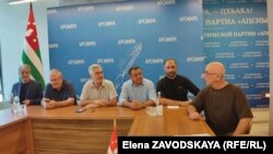 აფხაზეთის ომის ვეტერანები დ. მედვედევის სტატიაში გამოთქმულ მოსაზრებას აკრიტიკებენ