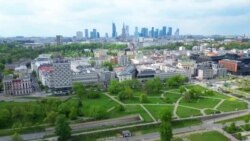 Türkmen migrantlary Polşada täze durmuşa gadam basýar