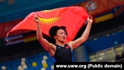 Айсулуу Тыныбекова.