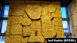 Mbishkrime nga viktimat e Holokaustit nga qyteti i Shtipit në Maqedoninë e Veriut.