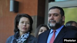 Рубен Варданян жубайы Вероника менен. 27-сентябрь, 2023-жыл. 