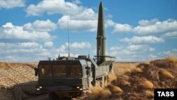 Оперативно-тактичний ракетний комплекс «Іскандер» у Росії, ілстраційне фото