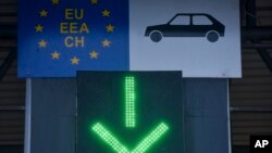 Hyrje me makinë në zonën Schengen.