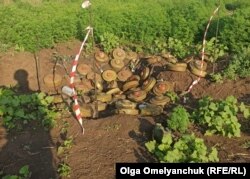 «Відсунуті» саперами міни біля Роботиного на Запоріжжі, вересень 2023 року