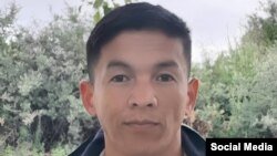 Жоомарт Карабаев.