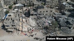 Shkatërrimi i kampit Nuseirat në Rripin e Gazës nga sulmet ajrore izraelite. 16 tetor 2023.