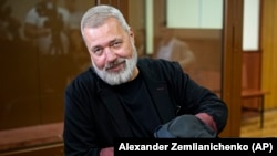 Urednik zabranjene "Novaje gazete" Dmitrij Muratov, dobitnik Nobelove nagrade za mir 2021.