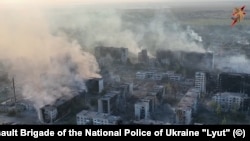 Вовчанськ з висоти польоту дрона показали військові 