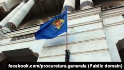 С 21 по 28 апреля комиссия «pre-vetting» планирует провести собеседования с восьмью кандидатами. Первыми собеседования пройдут Виталий Кодряну и Дмитрий Обадэ