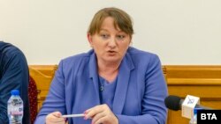 Архивна снимка на Деница Сачева от ГЕРБ.