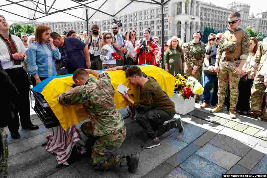 Прощання з Іриною Цибух на майдані Незалежності у Києві